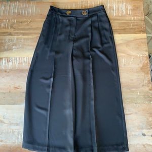 Topshop Black Culottes Size 6 - NWT